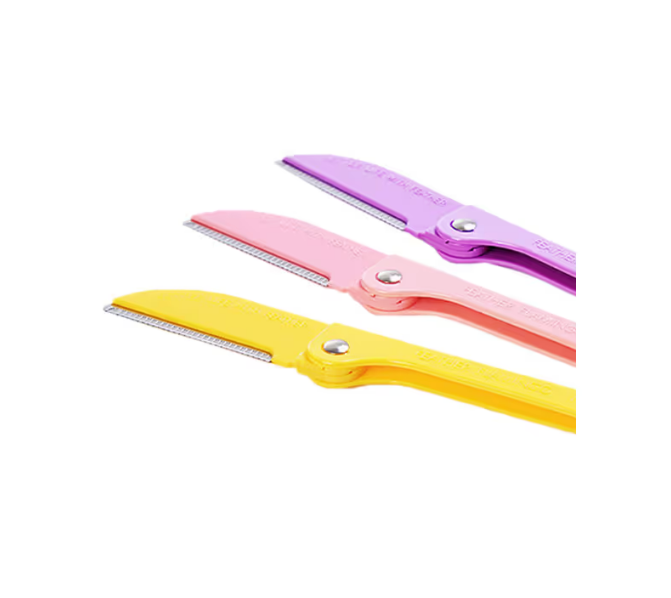 Flamingos shaving facial body hair