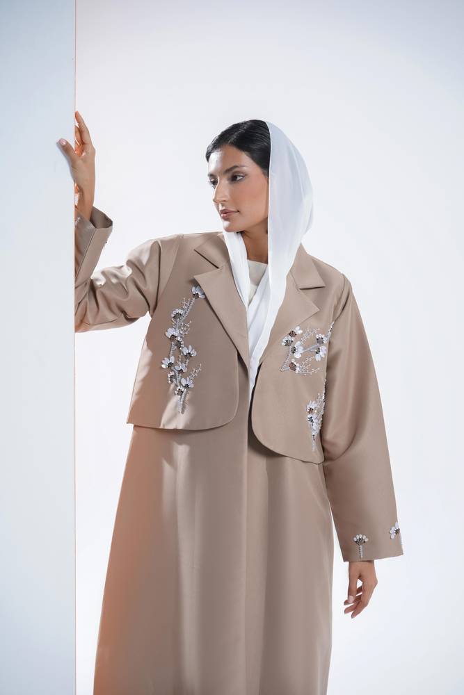 عباية تفته بيج بشك ورود