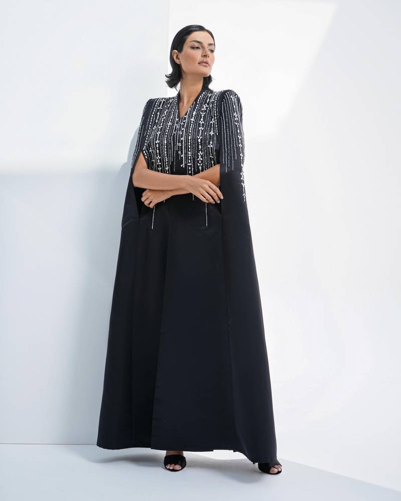 عباية كايب سهرة فاخره مزينة بقطع الكريستال