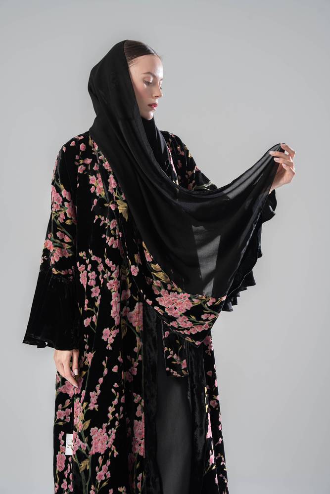 عبايه مخمل شيفون ورود  