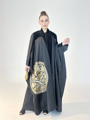 عباية سفرة سعود