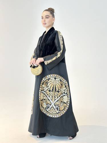 عباية سفرة سعود