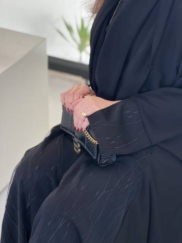 عباية كلوش صيفية بكسرات من التل