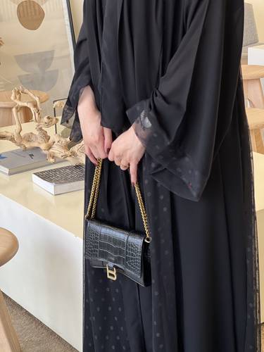 عباية كلوش مع كسرات تل