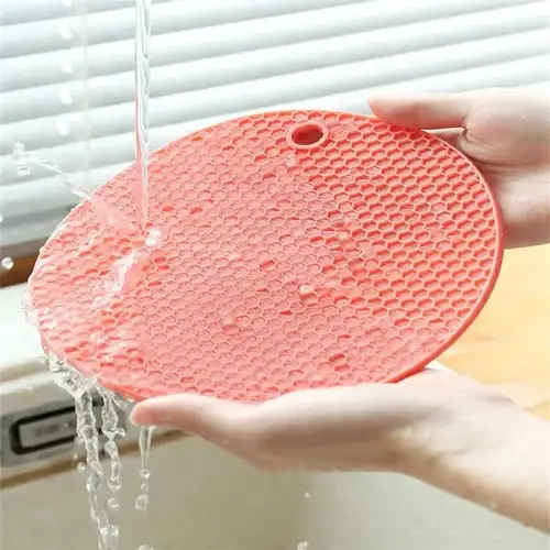 Table mat tool multifunctional kitchen silicone tableware mat, round anti slip and heat-resistant coffee cup coaster, pot holder