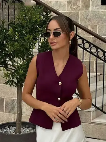 TRAFZA 2024 Women Skirt Set Wine Red Knitted V-Neck Sleeveless Slim Vest +Solid High Waist Zipper Patchwork Long Skirt Street