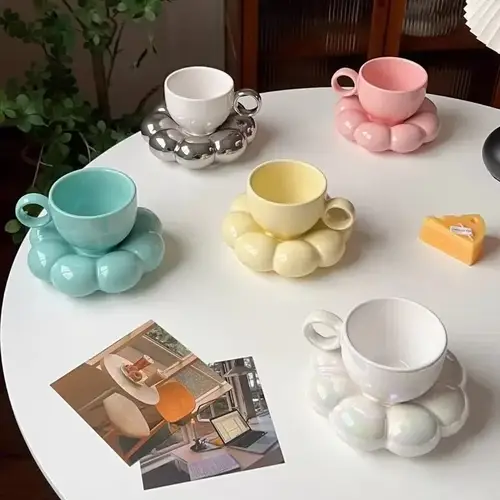 طقم كوب وصحن سيراميك بتصميم سحابة فاخر