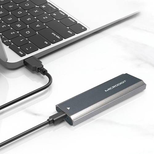 MD018ME |   حاوية NVMe SSD