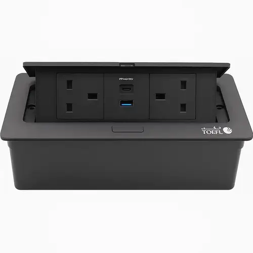 توصيلة اسود ارضي ومكتبي 2 فيش ثلاثي + 1 USB و 1 TYPE C