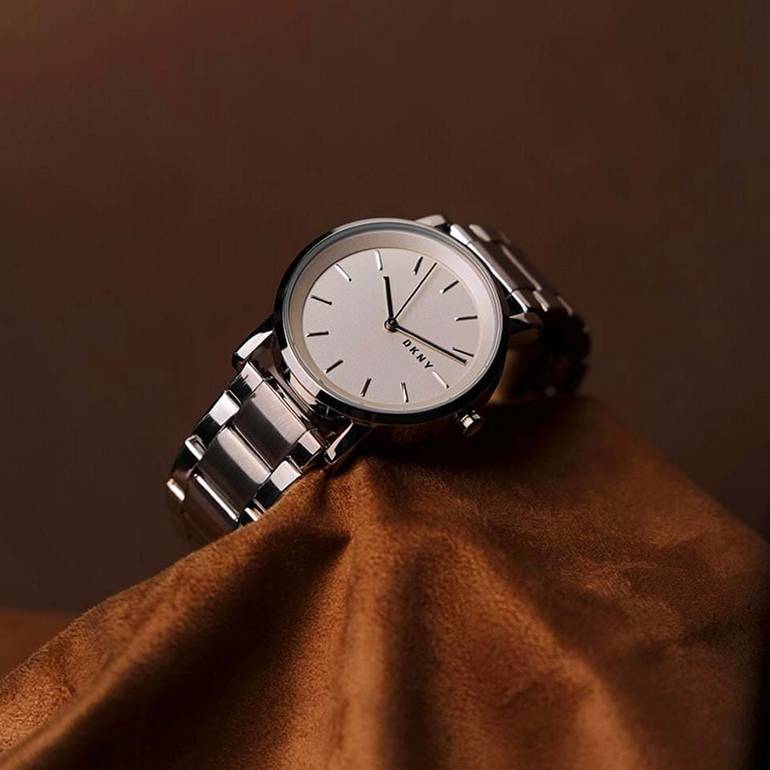 DKNY NY2342