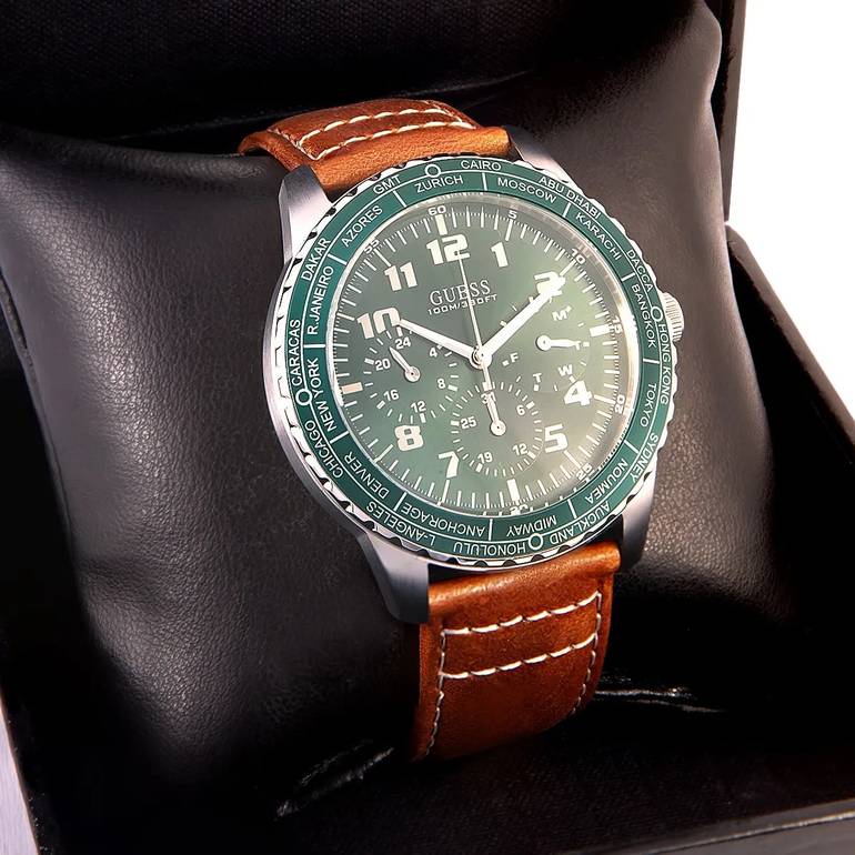 GUESS W1170G1
