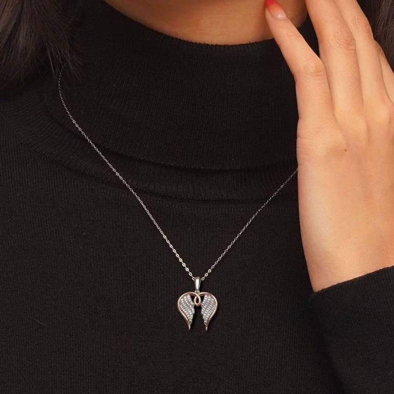 Gnoce 18k Rose Gold Angel Wings Necklaces