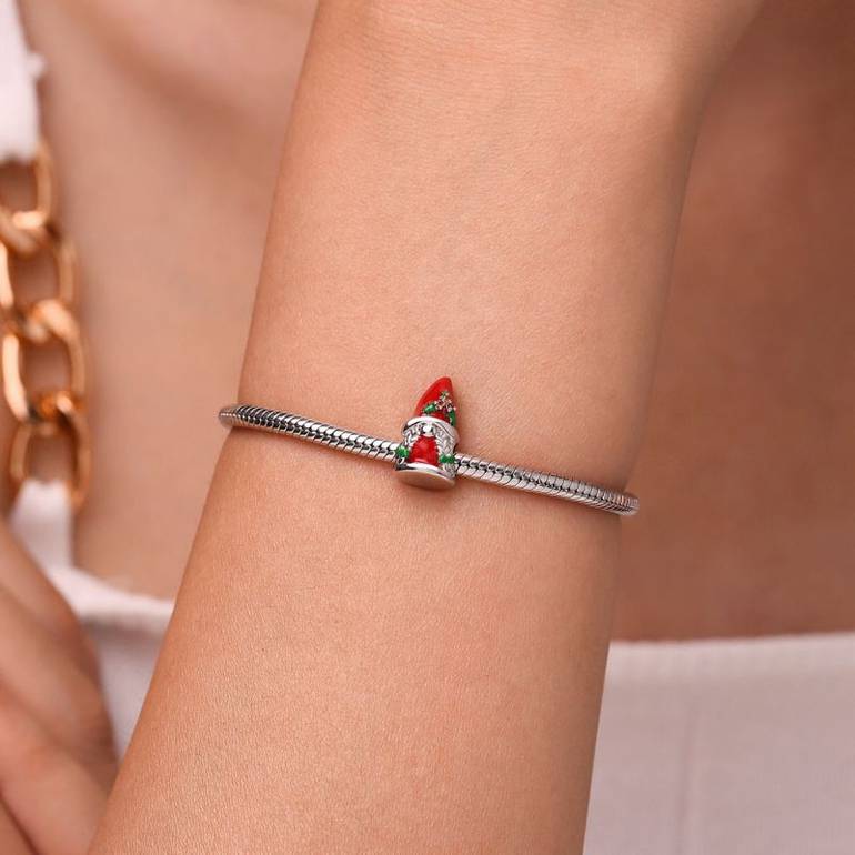 Gnoce Christmas Gnome Girl Charm