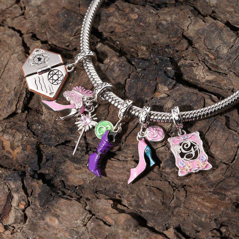 Gnoce Wicked Glinda's Shoe Pendant Dangle Charm
