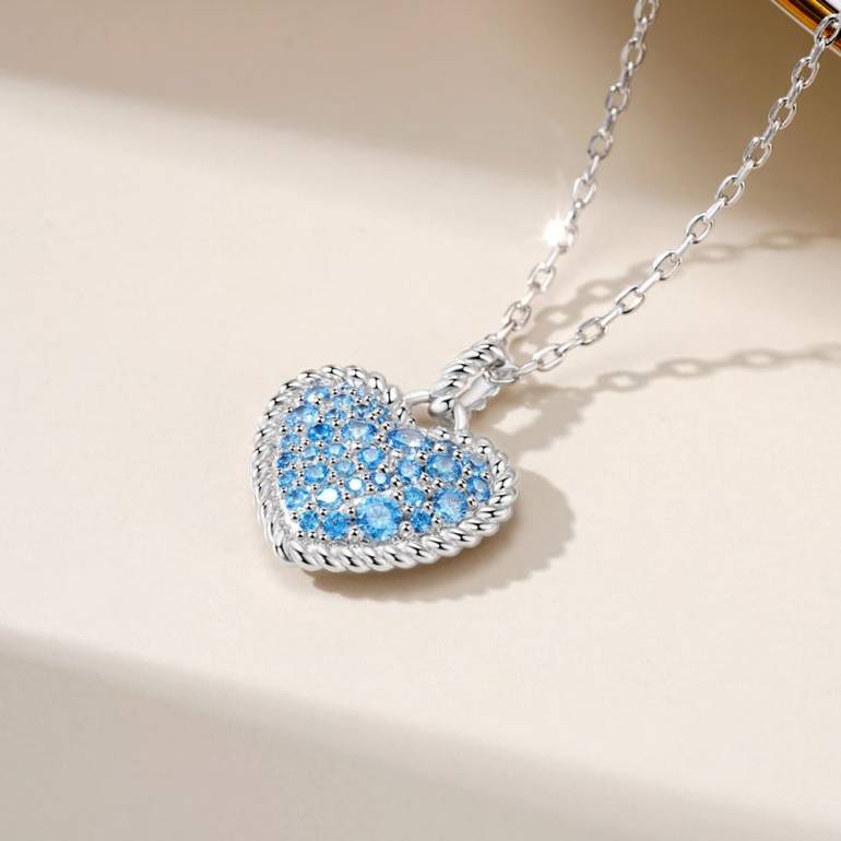 Gnoce Love Heart Twisted Rope Necklaces