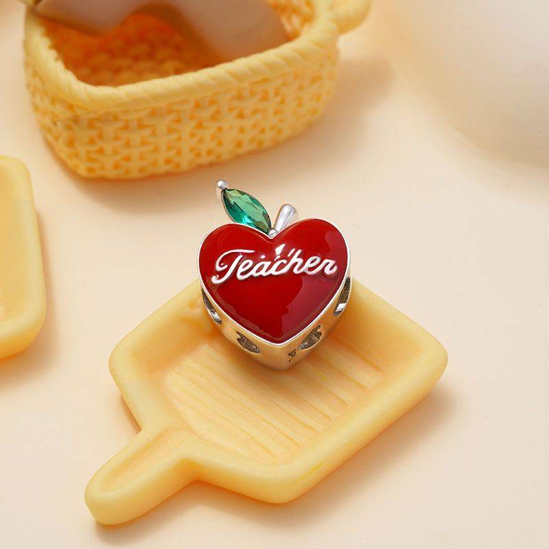 Gnoce Teacher Apple Charm