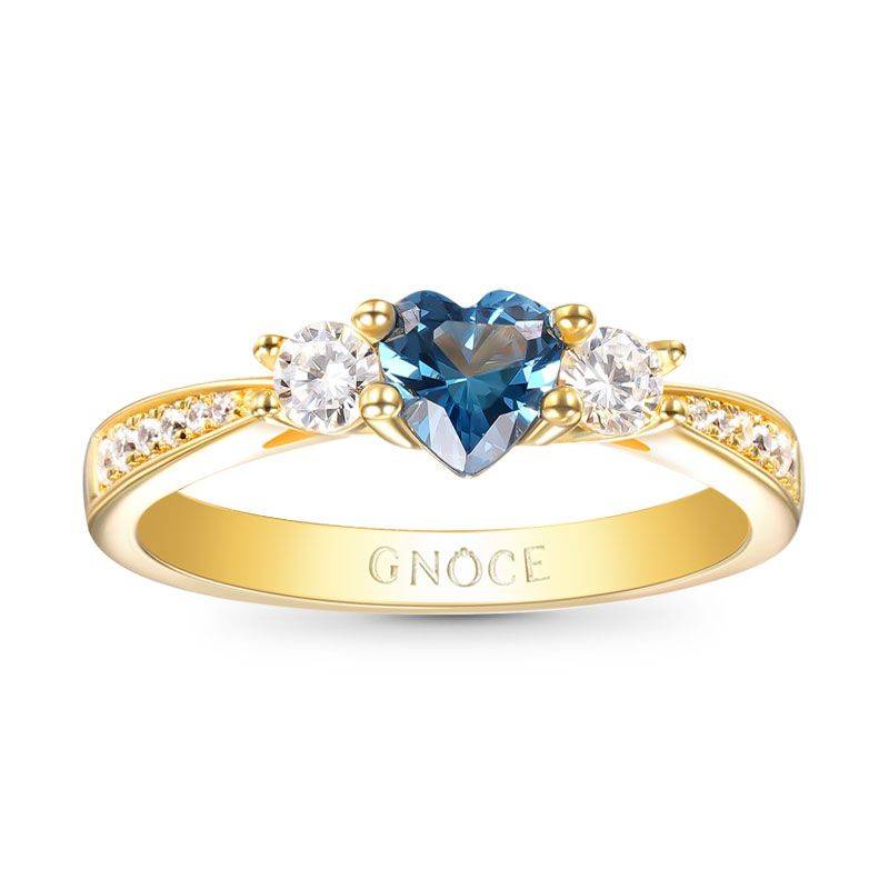 Gnoce Sparkling Three-Stone Promise Ring