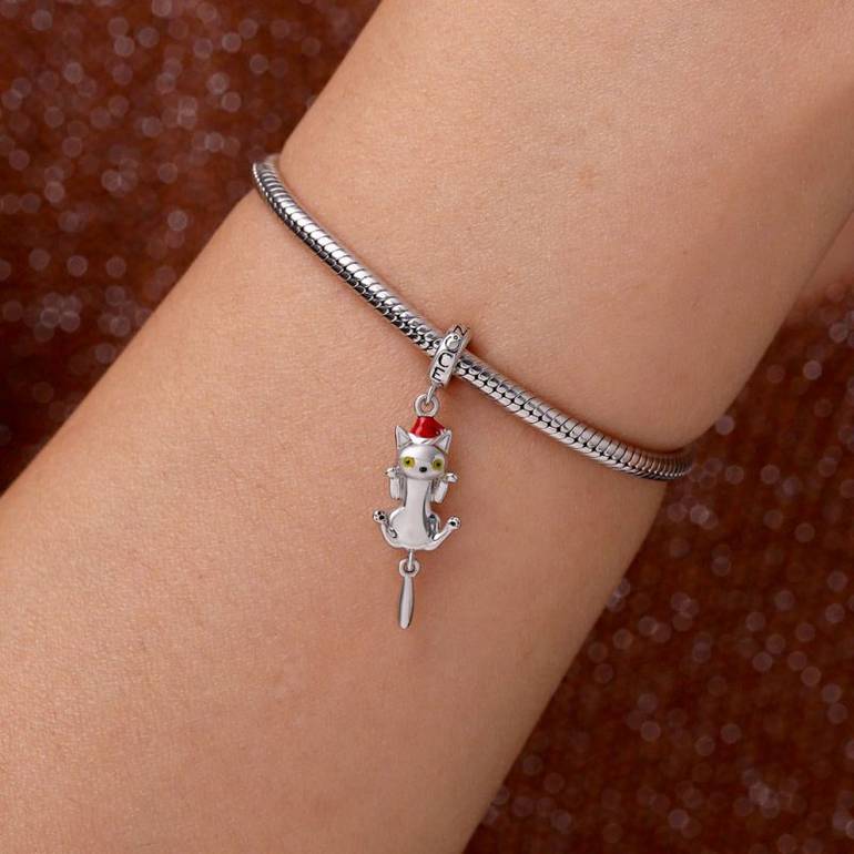 Gnoce Christmas Cute Cat Pendant Dangle Charm
