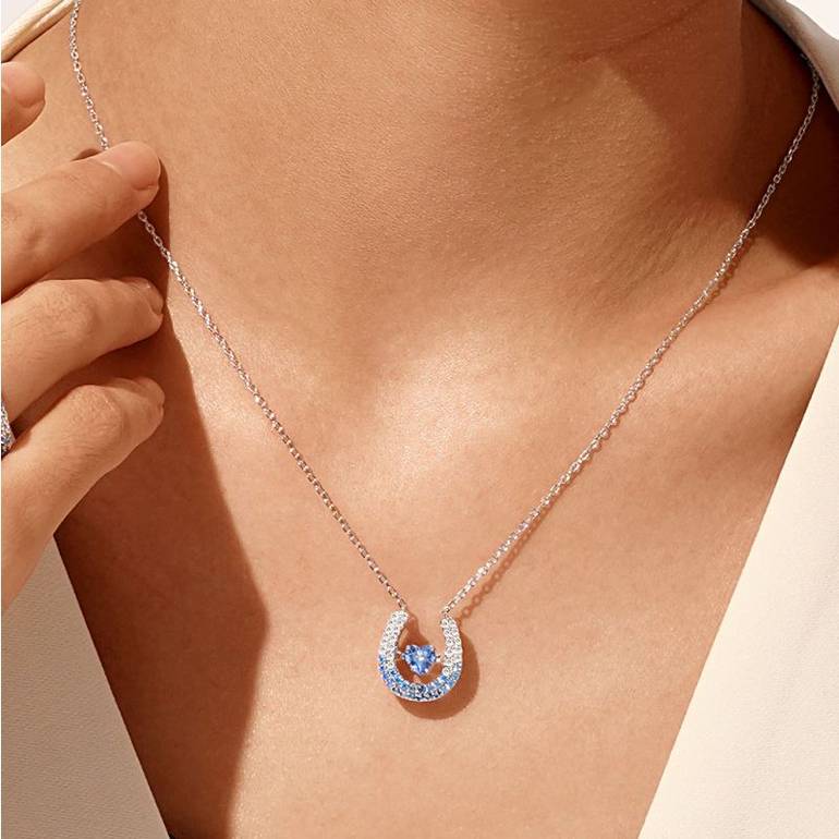 Gnoce Sparkling Pavé Horseshoe Dancing Pendant Necklaces