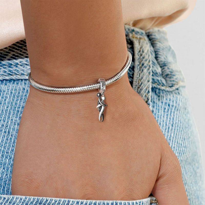 Gnoce Lover Embraces Romantic Pendant Dangle Charm
