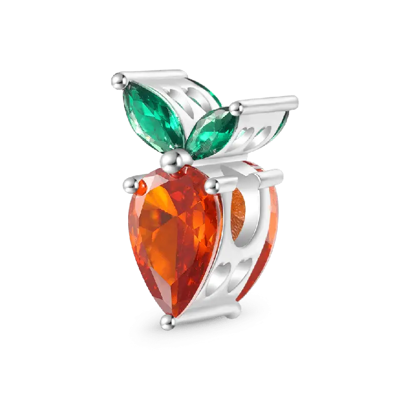Gnoce Delicious Carrot Charm