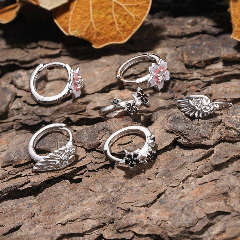 Gnoce Pentagram Design Shiny Hoop Earrings