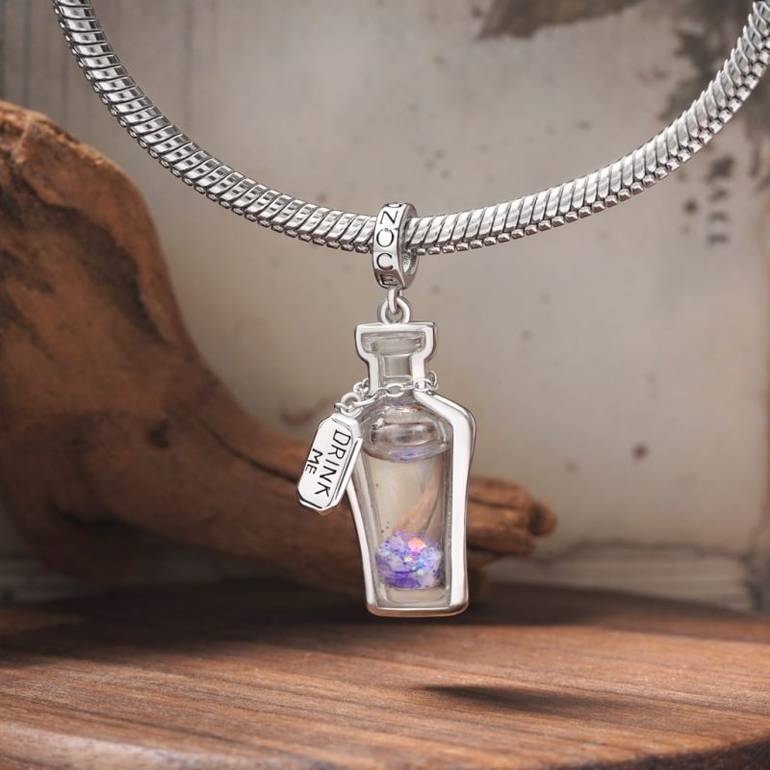 Gnoce Glow-in-the-Dark Alice's Magic Potion Pendant Dangle Charm