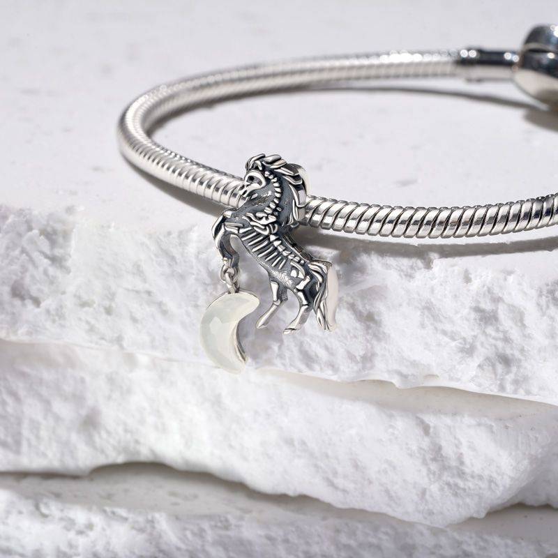 Gnoce Halloween Light Color-changing  Black Skull Horse Charm