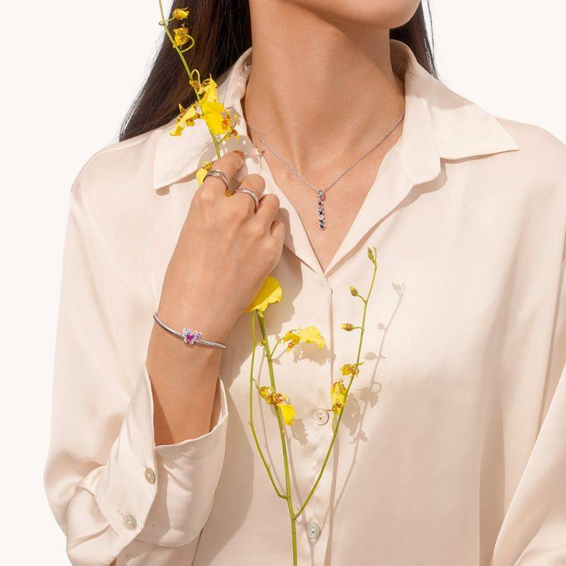 Gnoce Light Color-changing Butterfly Charm