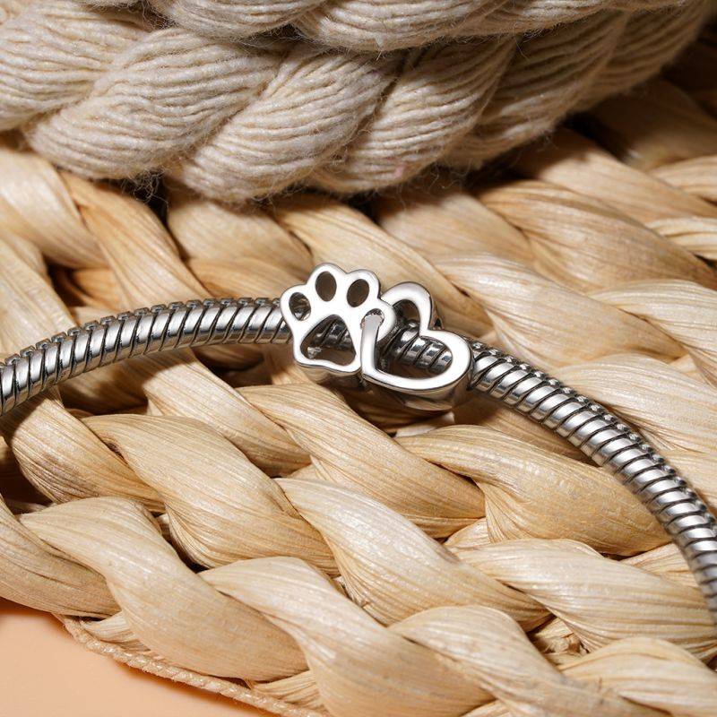 Gnoce Cute Love Pet Hollow Charm