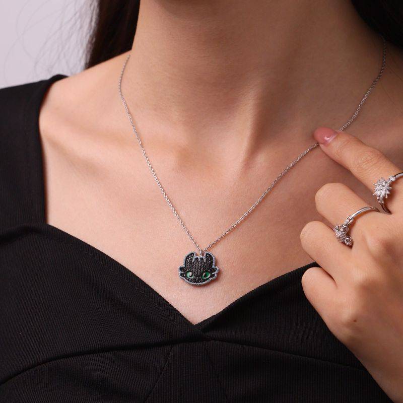 Gnoce Smiling Toothless Head Necklaces