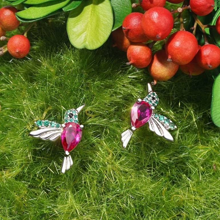 Gnoce Hummingbird Stud Earrings