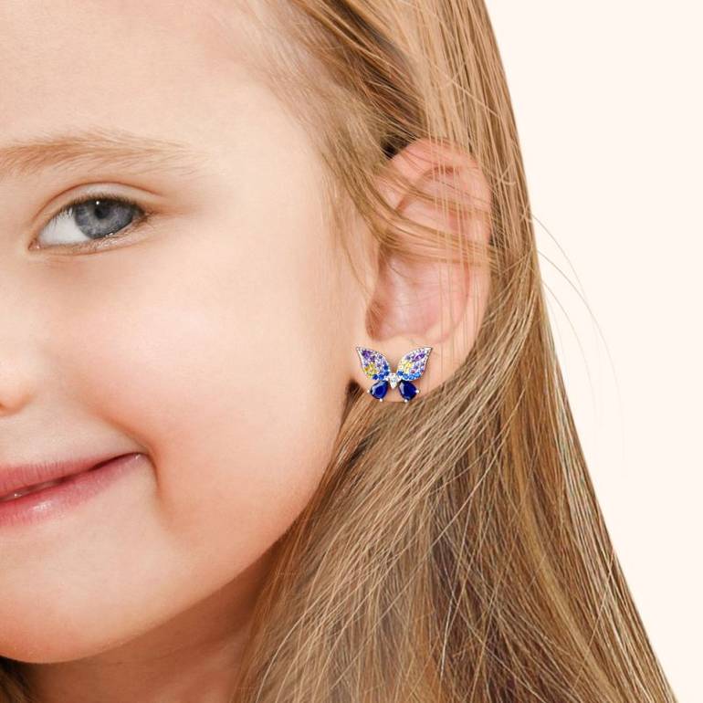 Gnoce Sparkling Butterfly Stud Earrings