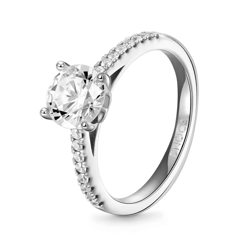 Gnoce Sky Blue Three-Stone Engagement Ring