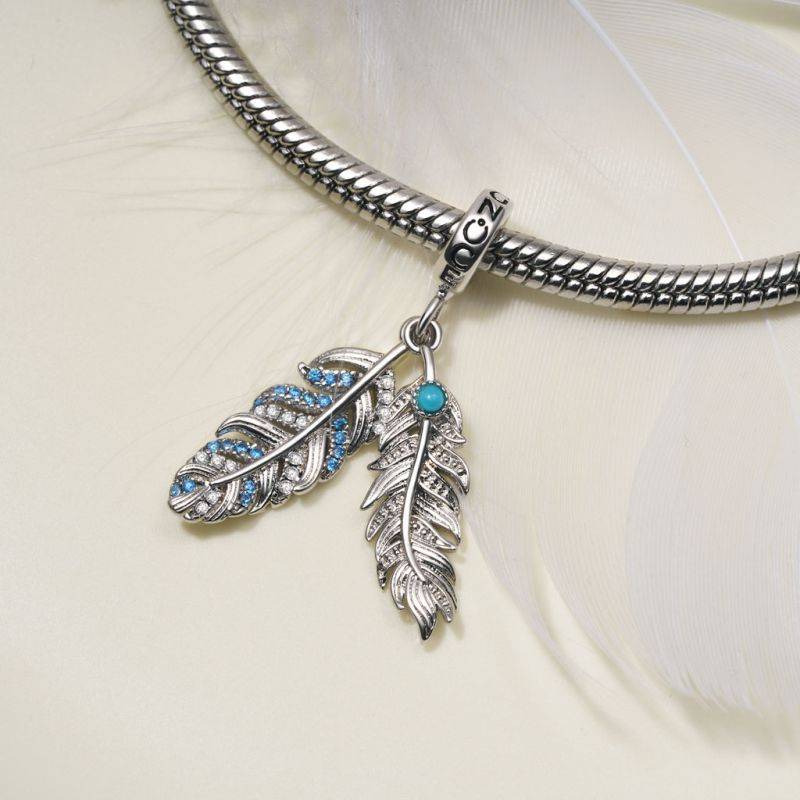Gnoce Silver Feather Turquoise Pendant Dangle Charm