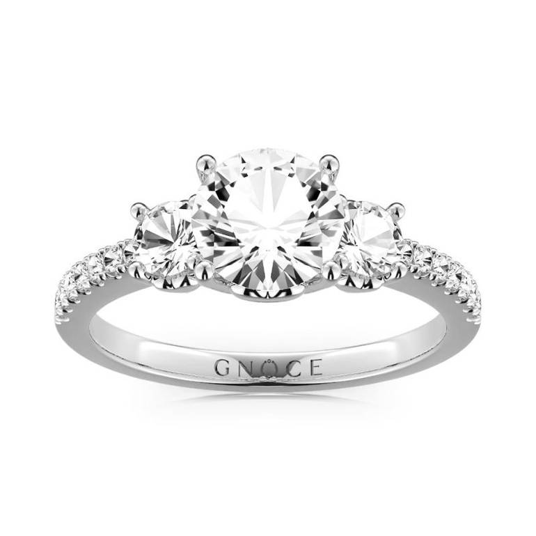Gnoce Vintage Three Stones Promise Ring