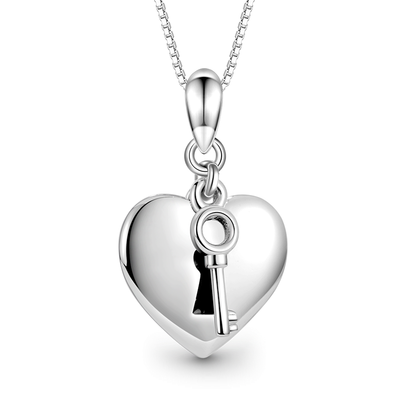 Gnoce Engravable Heart & Key Necklaces