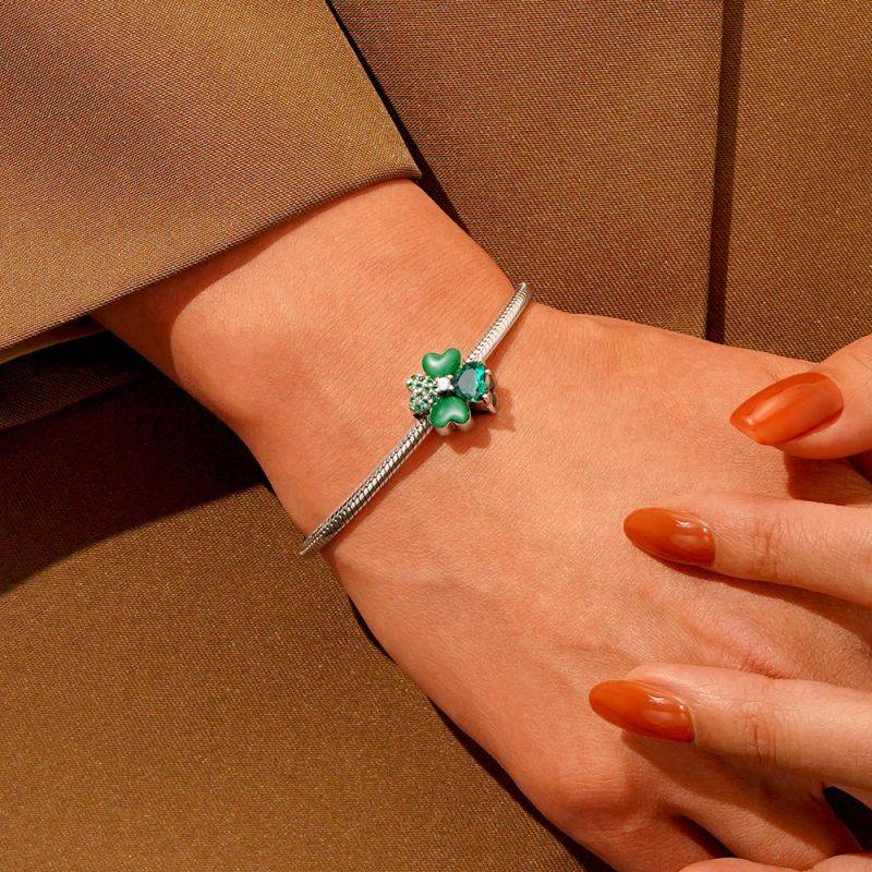 Gnoce Lucky Four Leaf Clover Charm