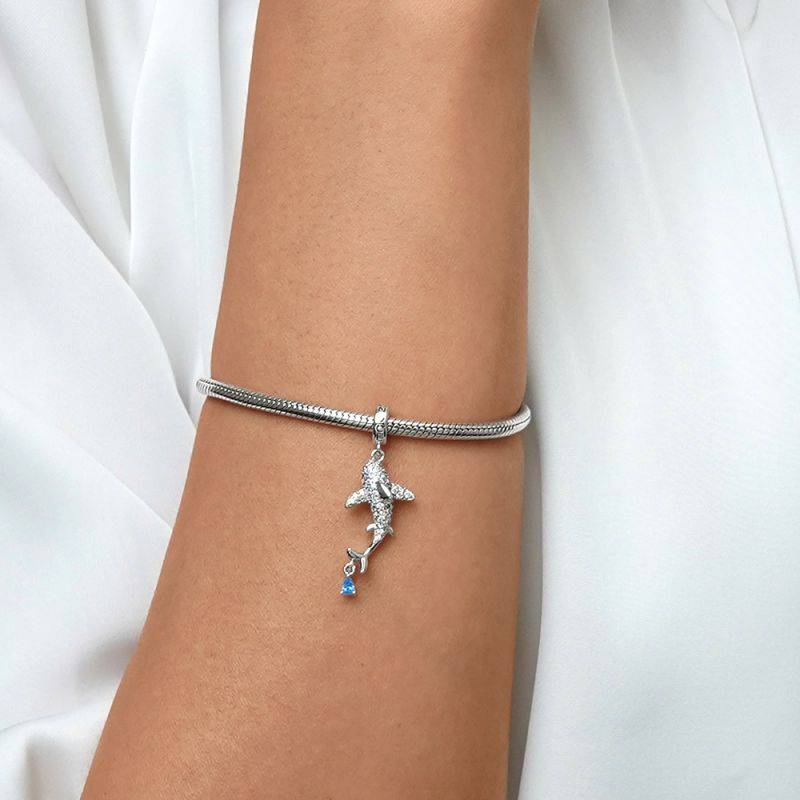 Gnoce Sparkling Shark Pendant Dangle Charm