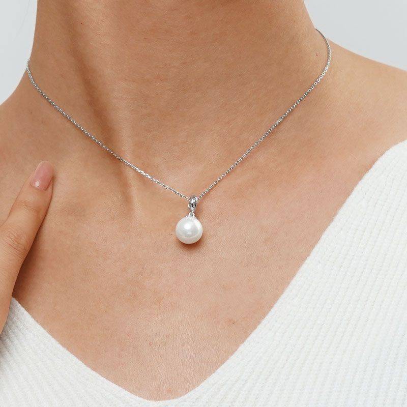 Gnoce Elegant Pearl Pendant Dangle Charm