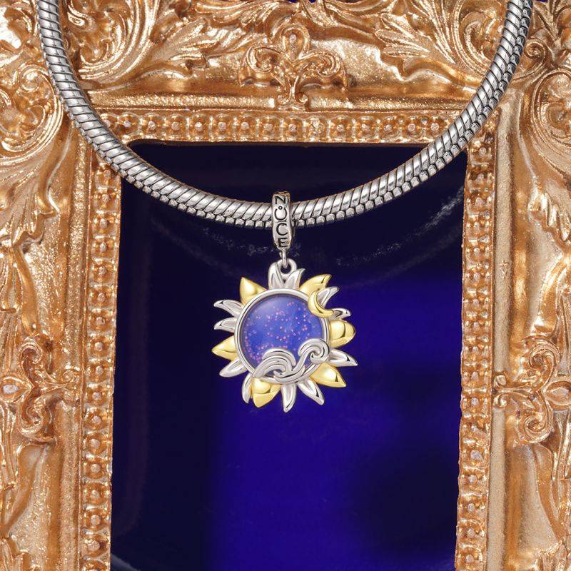 Gnoce Starry Night Sunflower Glow-in-the-Dark Pendant Dangle Charm