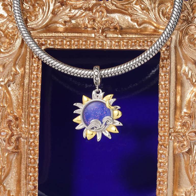 Gnoce Starry Night Sunflower Glow-in-the-Dark Pendant Dangle Charm