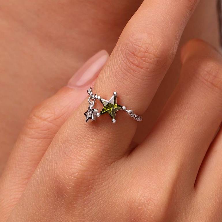 Gnoce Engravable Olive Yellow Star Chain Ring