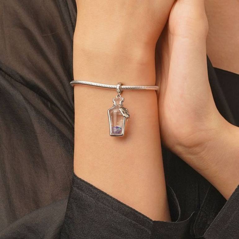 Gnoce Glow-in-the-Dark Alice's Magic Potion Pendant Dangle Charm