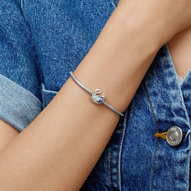 Gnoce MoonStone Swan Charm