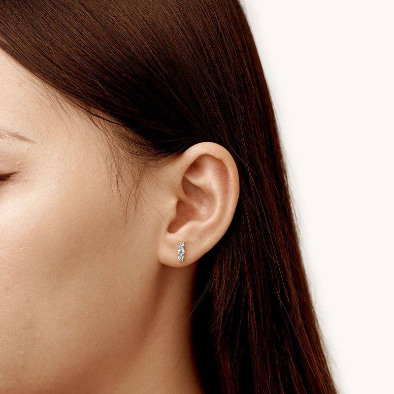 Gnoce Stacked Diamond Stud Earrings