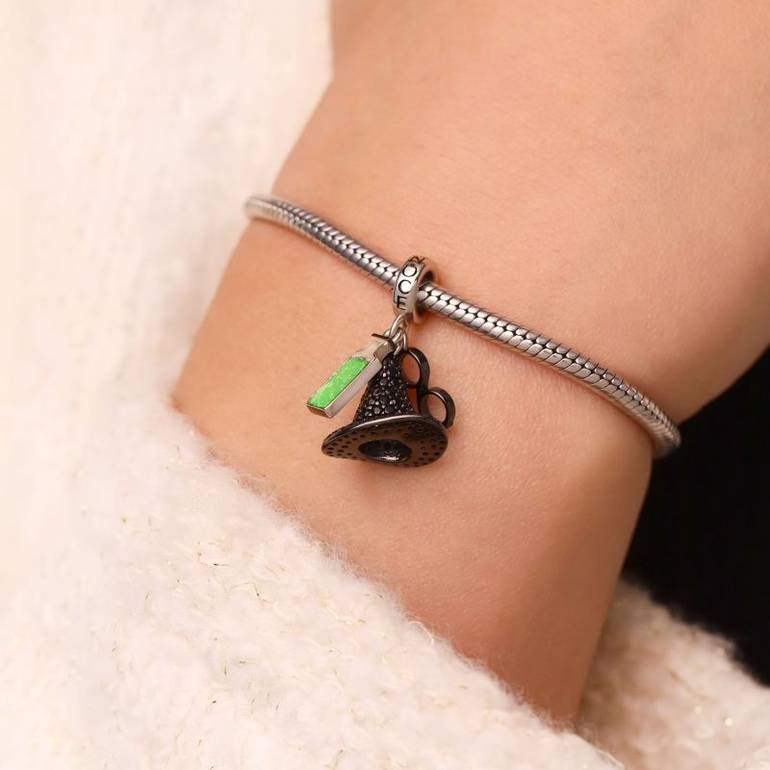 Gnoce Wicked Elphaba Black Hat & Glasses & Bottle Triple Pendant Dangle Charm