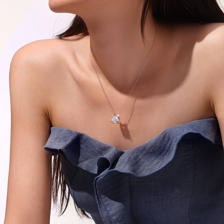 Gnoce Shiny 3CT Round VVS Moissanite Solitaire Necklaces