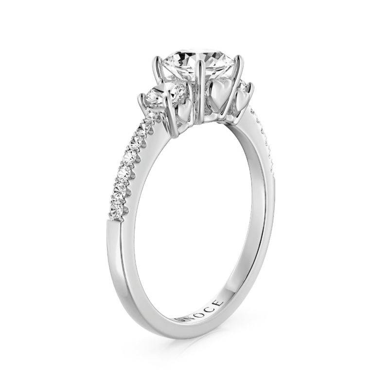 Gnoce Vintage Three Stones Promise Ring