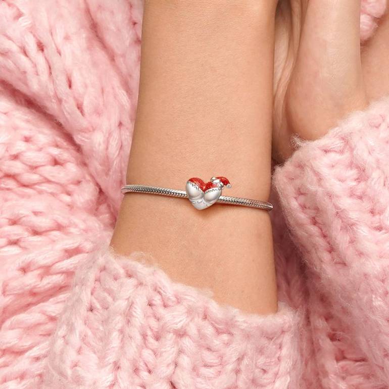 Gnoce Merry Christmas Funny Heart Charm